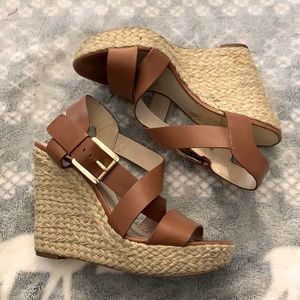 Michael Kors wedge size 8